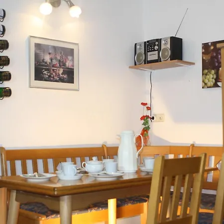 Holiday home Komfort Fewo70 *