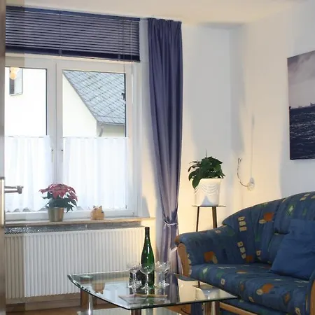 Holiday home Komfort Fewo70 Bremm