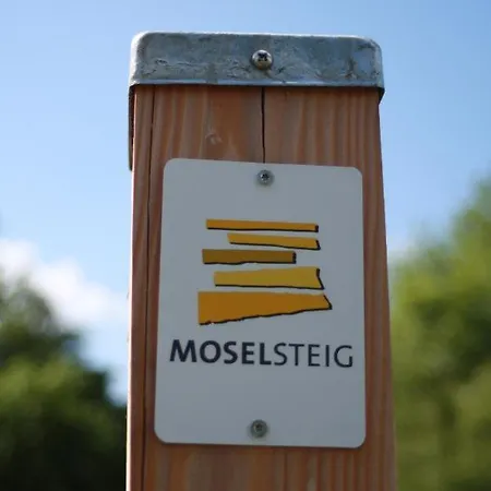 Komfort Fewo70 Semesterbostad Bremm