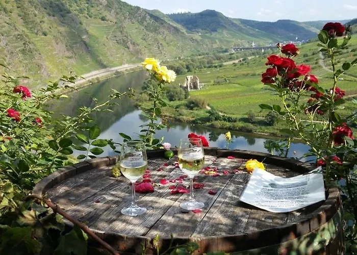 Holiday home Komfort Fewo70 Bremm